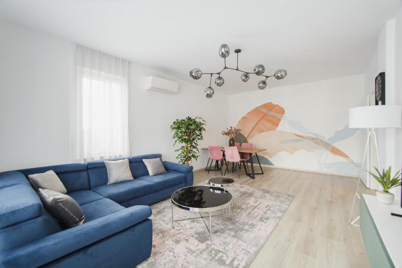 Perfect Harmony At Eas Residence Орадеа Екстериор снимка